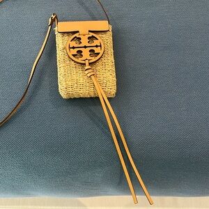 TORY BURCH Miller Straw Phone Crossbody - Natural